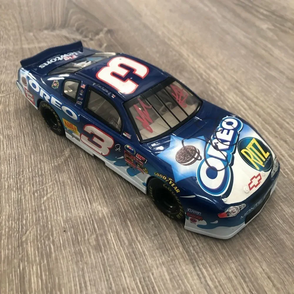 Dale Earnhardt Jr. Autographed #3 Oreo Cookies Car 2002‎ Monte Carlo 1/24 No COA